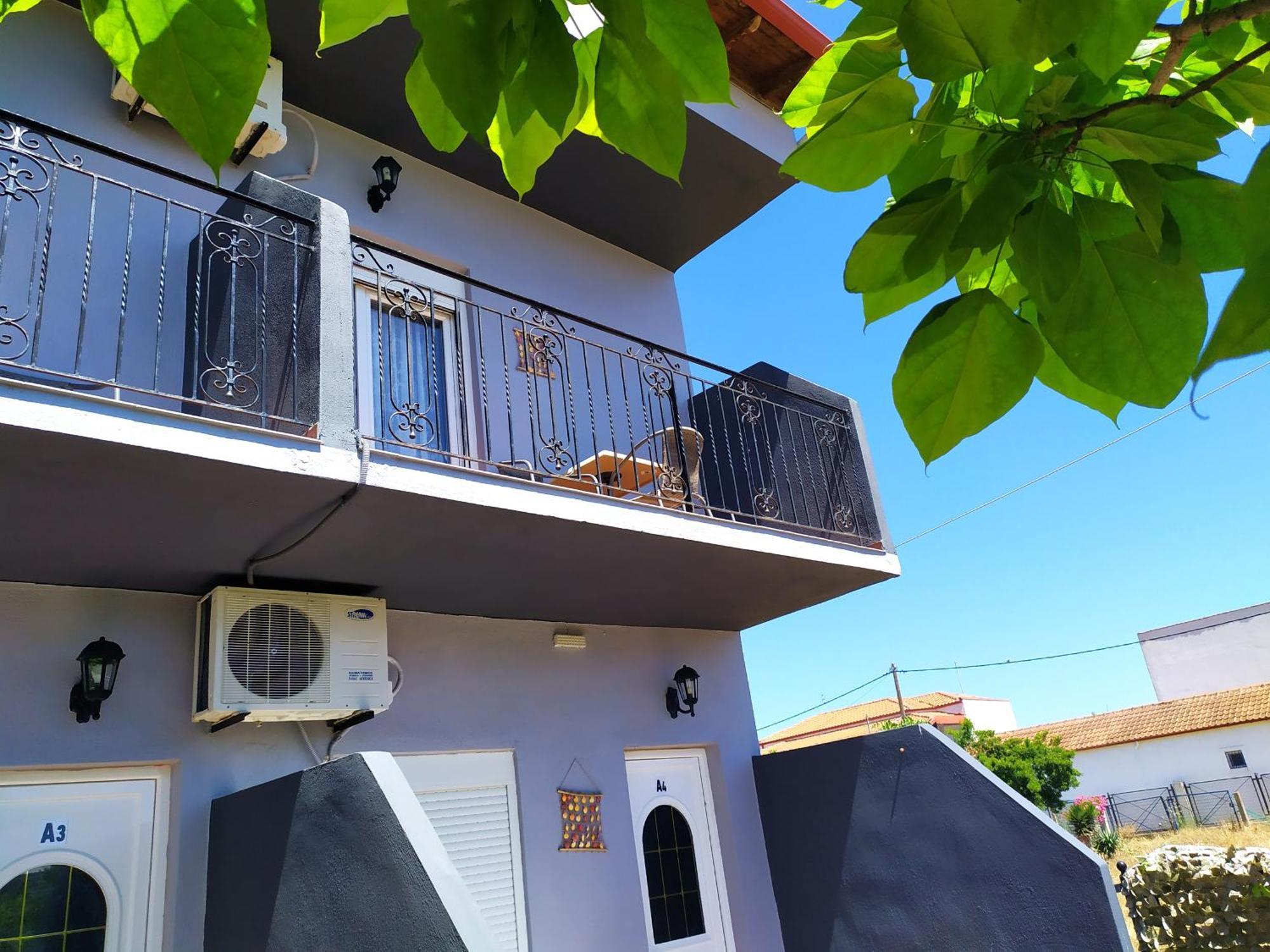 Noufara Apartments Неа-Мессагала Номер фото