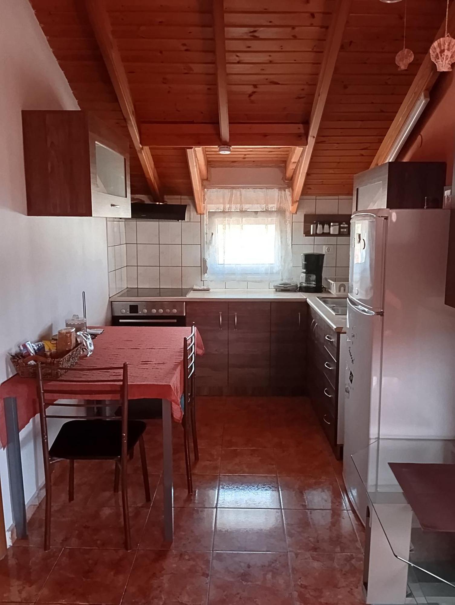 Noufara Apartments Неа-Мессагала Экстерьер фото